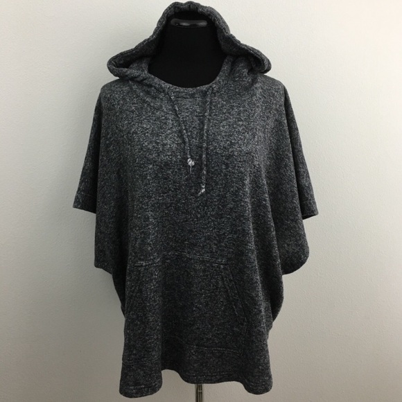 Oakley | Heather Gray Cropped Hoodie Top - Picture 2 of 8